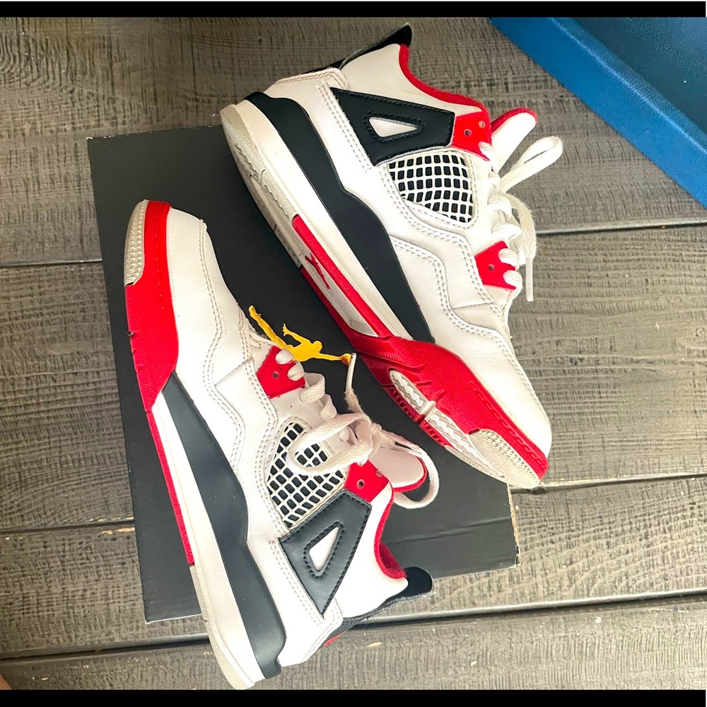 Jordan 4 Retros